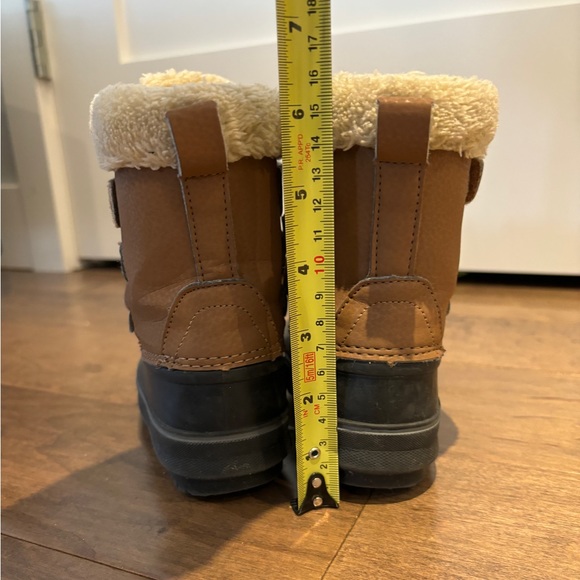 Winter Boots - Picture 5 of 5